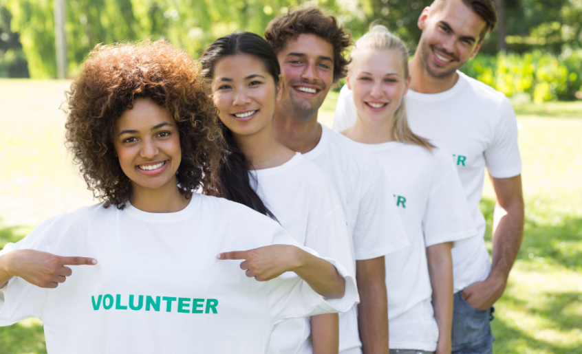 tim nosi iste personalizovane majice