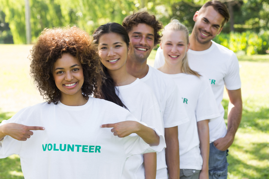 tim nosi iste personalizovane majice